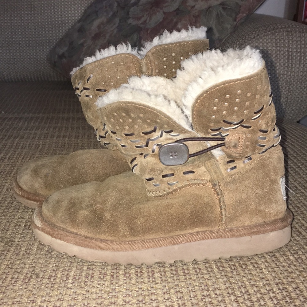 Kids UGGS - Picture 4 of 6